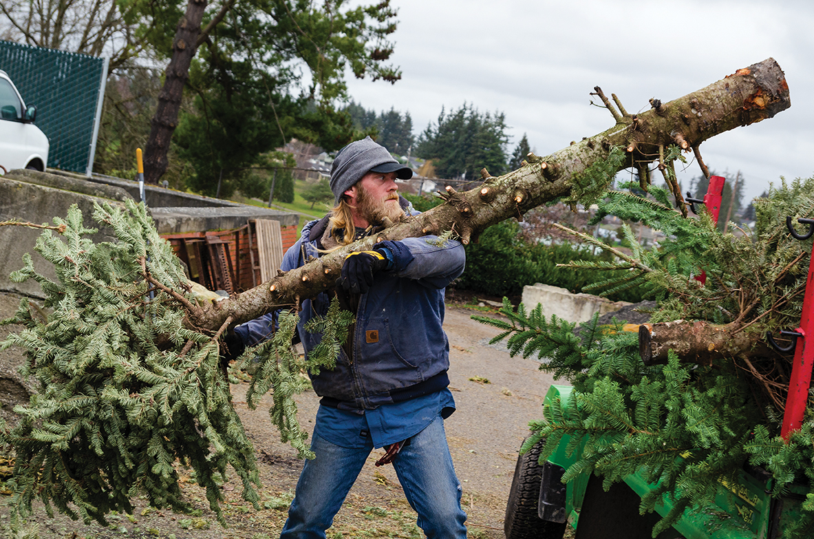 Five Ways Evcc Students Can Give Love To The Planet The Clipper