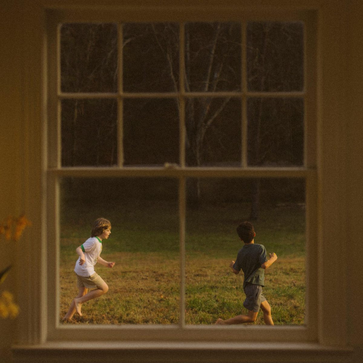 On May 9, “The Great Divide” hit No.1 on the Billboard 200, a first time affair for Kahan as “Stick Season” only ever peaked at No.2 on the list. As of May 14, the album has held on to the No.1 spot for the second week in a row.